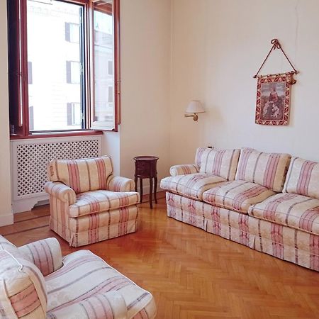 Roman Holidays Boutique Habitación foto